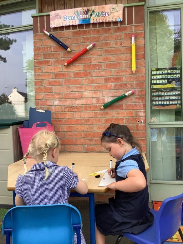 Red Hill C of E Primary School Reception